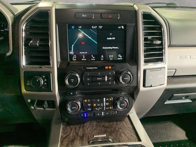 2018 Magnetic Ford Super Duty F-250 SRW Lariat 4X4 Truck