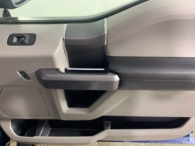 2020 Blue Jeans Metallic Ford F-150 XLT 4X4 Truck