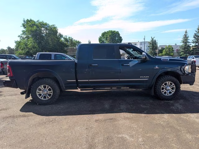 2019 Patriot Blue Pearlcoat Ram 3500 Limited 4X4 Truck