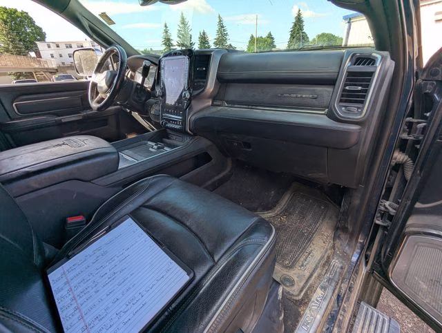 2019 Patriot Blue Pearlcoat Ram 3500 Limited 4X4 Truck