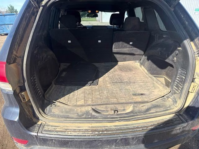 2014 True Blue Pearlcoat Jeep Grand Cherokee Laredo 4X4 SUV