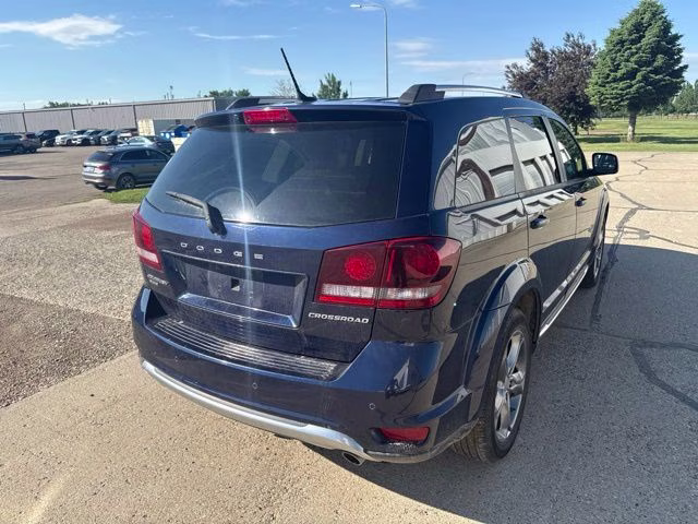 2017 Contusion Blue Pearlcoat Dodge Journey Crossroad AWD SUV