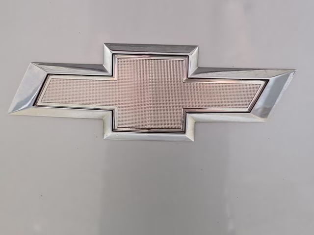 2013 Silver Ice Metallic Chevrolet Malibu LT FWD Sedan