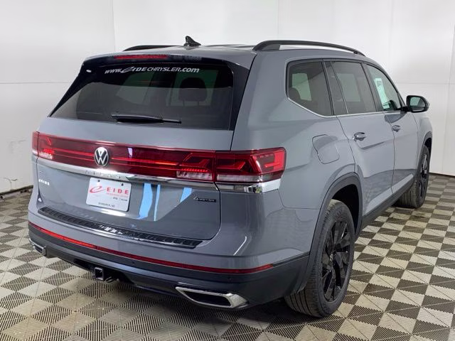 2026 Pure Gray Volkswagen Atlas 2.0T SE w/Technology AWD SUV