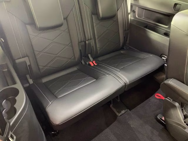 2026 Pure Gray Volkswagen Atlas 2.0T SE w/Technology AWD SUV