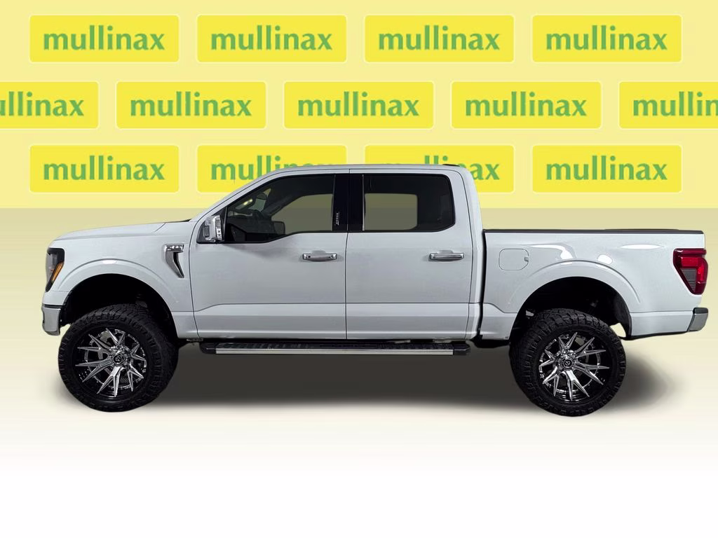2024 Avalanche Gray Ford F-150 XLT 4X4 Truck
