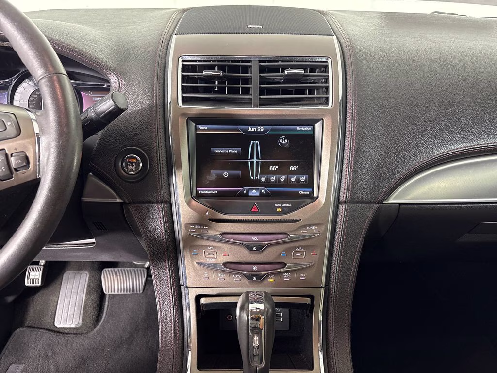 2015 Kodiak Brown Metallic Lincoln MKX Base FWD SUV