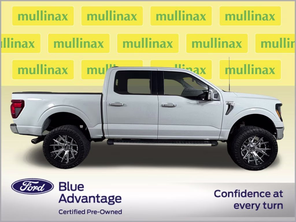 2024 Avalanche Gray Ford F-150 XLT 4X4 Truck