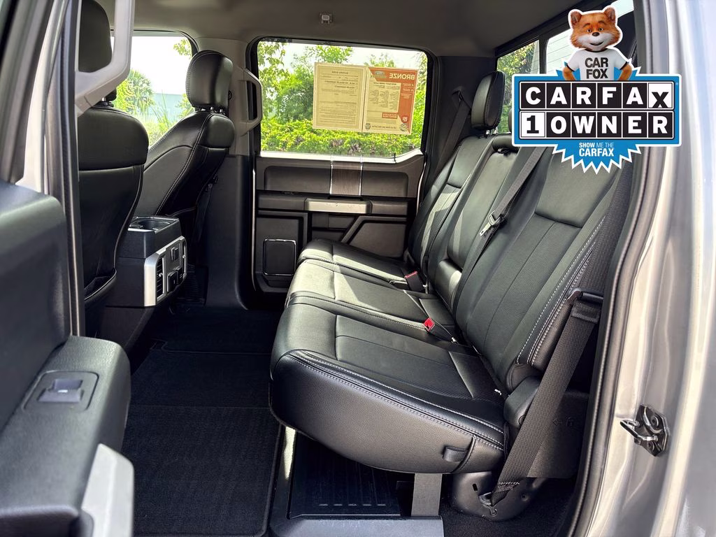 2020 Iconic Silver Metallic Ford Super Duty F-250 SRW Lariat 4X4 Truck