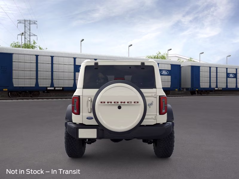 2026 Wimbledon White Ford Bronco Outer Banks 4X4 Convertible