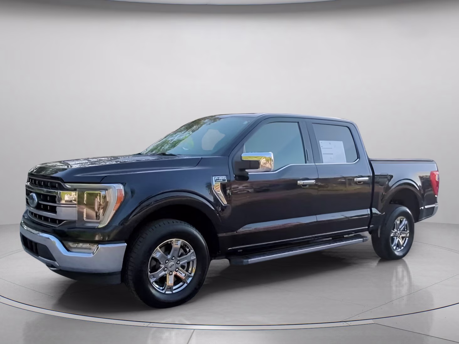 2021 Antimatter Blue Metallic Ford F-150 LARIAT Crew Cab Pickup 4X4 Truck