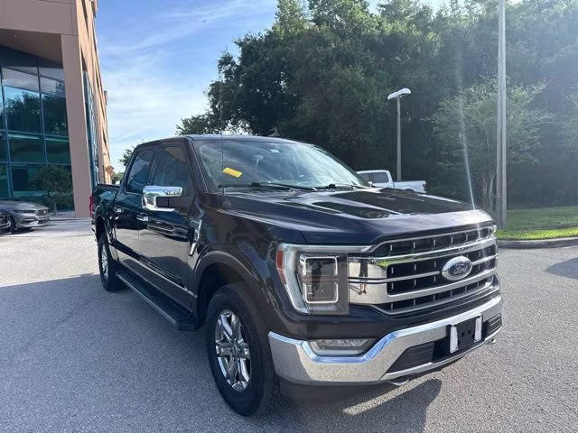 2021 Antimatter Blue Metallic Ford F-150 LARIAT Crew Cab Pickup 4X4 Truck