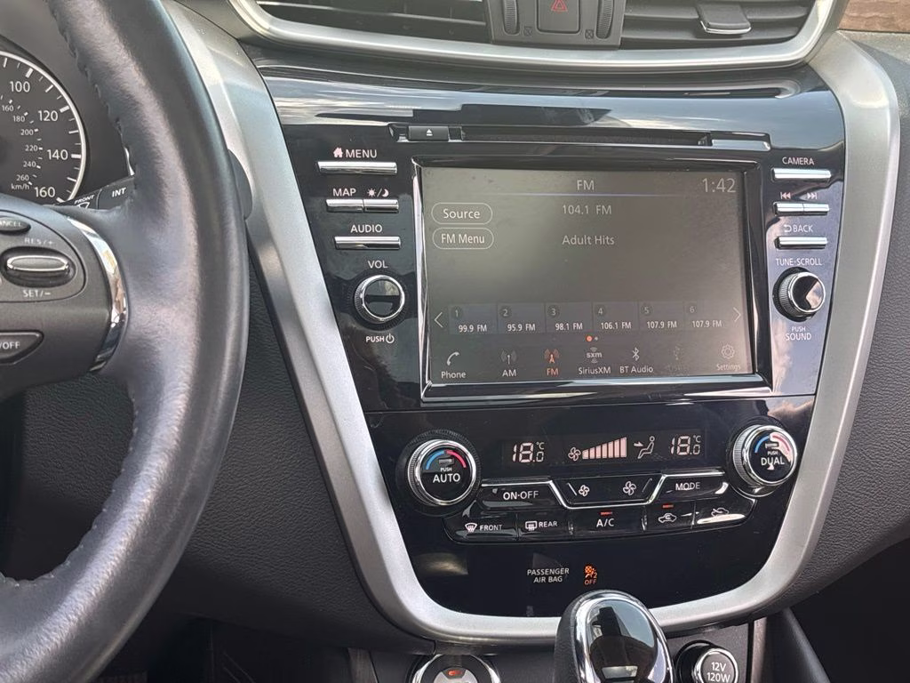 2022 Brilliant Silver Metallic Nissan Murano Platinum AWD SUV