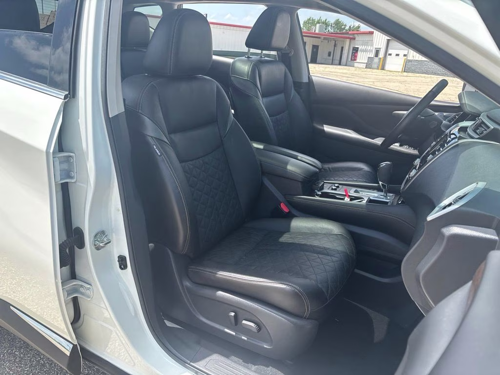 2022 Brilliant Silver Metallic Nissan Murano Platinum AWD SUV