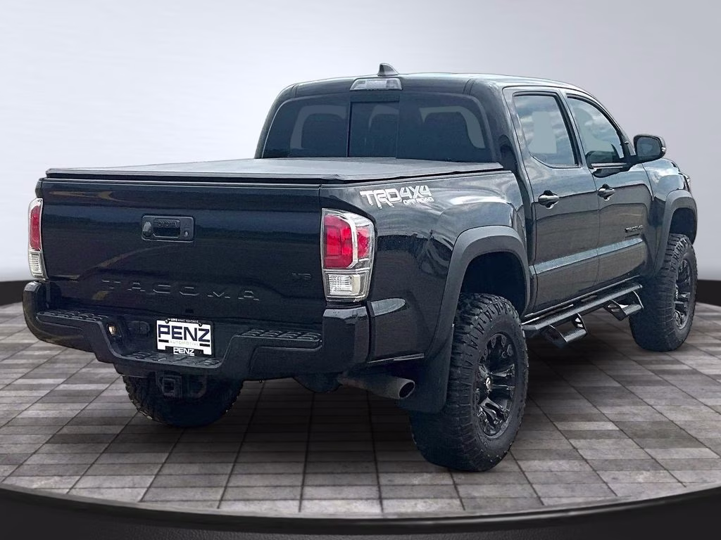 2020 Midnight Black Metallic Toyota Tacoma SR5 4X4 Truck