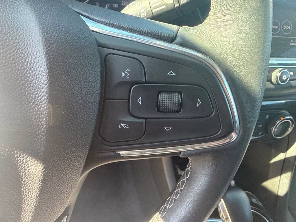 2023 White Frost Tricoat Buick Encore GX Preferred AWD SUV