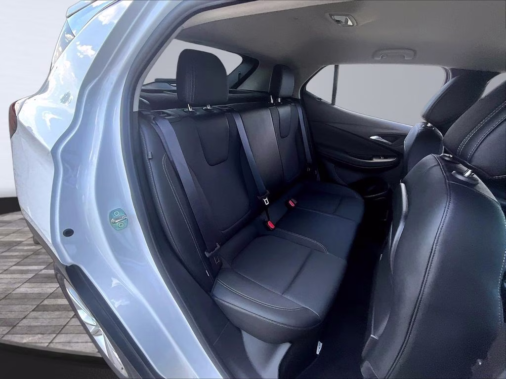 2023 White Frost Tricoat Buick Encore GX Preferred AWD SUV