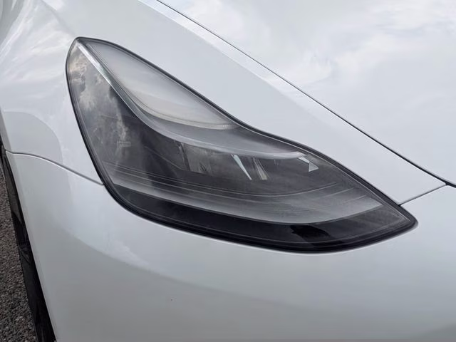 2023 White Tesla Model 3 Base RWD Sedan