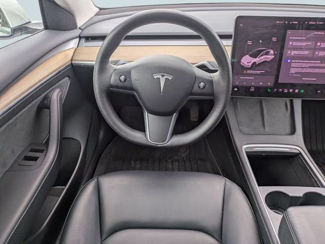 2023 White Tesla Model 3 Base RWD Sedan
