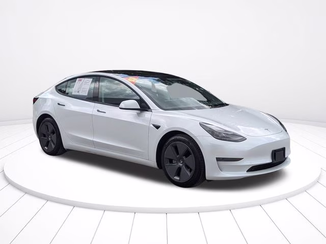 2023 White Tesla Model 3 Base RWD Sedan