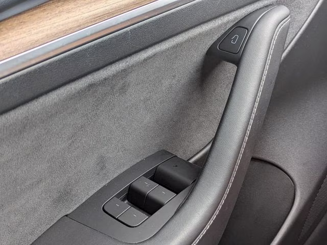 2023 White Tesla Model 3 Base RWD Sedan