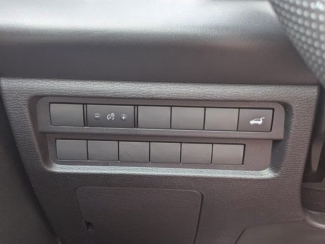 2024 Cosmic Blue Metallic Mitsubishi Outlander SE FWD SUV