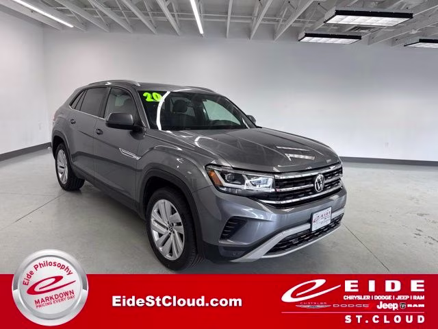 2020 Platinum Gray Metallic Volkswagen Atlas Cross Sport 3.6L V6 SE w/Technology R-Line AWD SUV