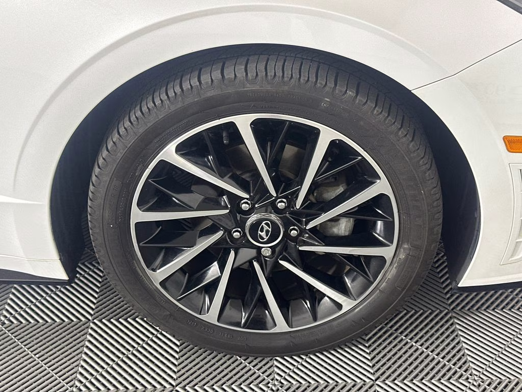 2020 Quartz White Hyundai Sonata SEL Plus FWD Sedan