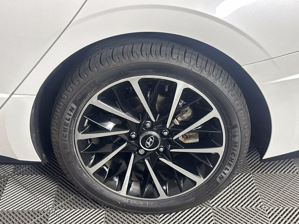 2020 Quartz White Hyundai Sonata SEL Plus FWD Sedan