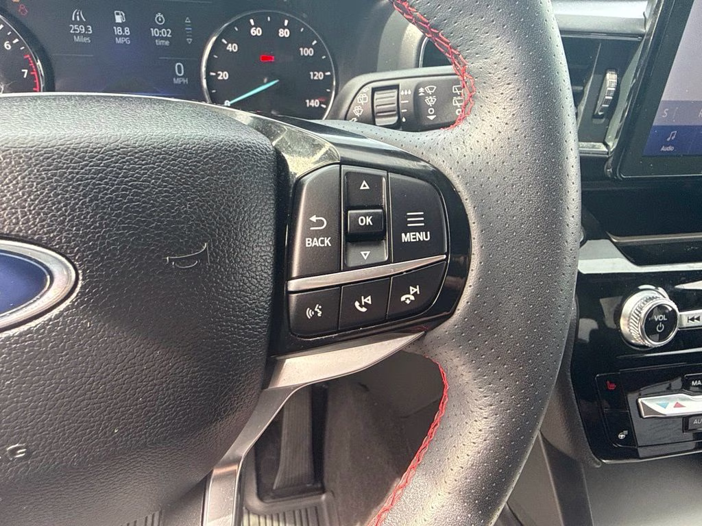 2024 Rapid Red Metallic Tinted Clearcoat Ford Explorer ST-Line 4X4 SUV
