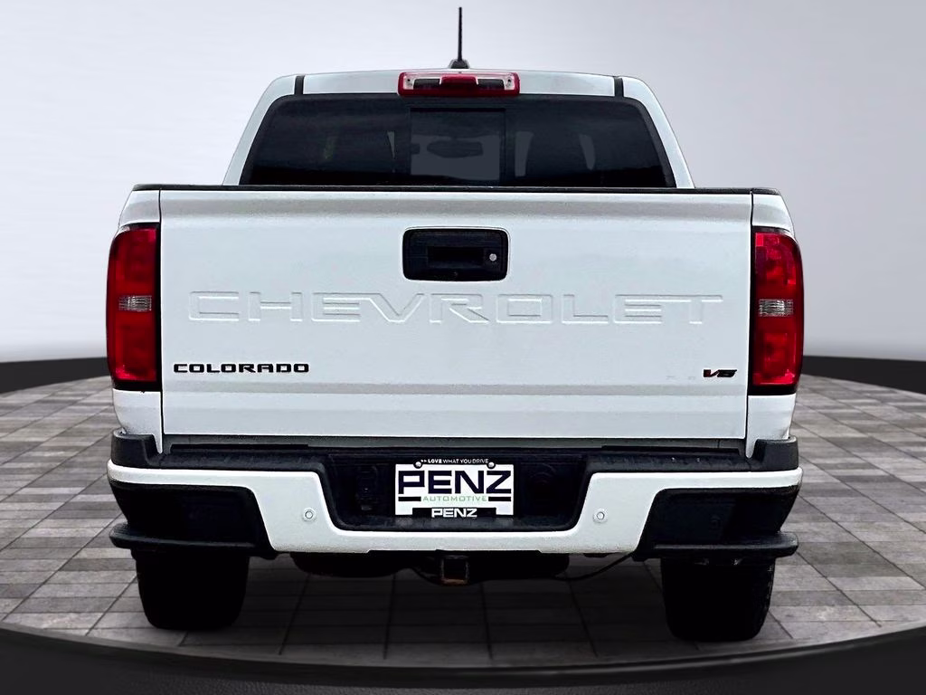2022 Summit White Chevrolet Colorado Z71 4X4 Truck