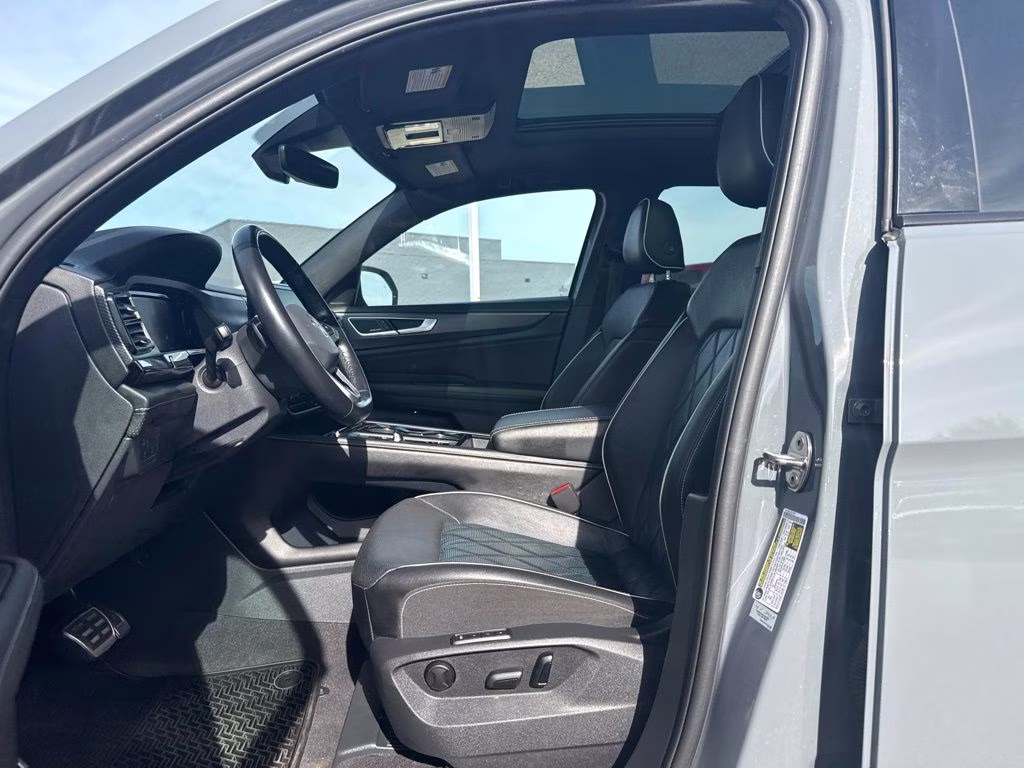 2024 Pure Gray Volkswagen Atlas Cross Sport 2.0T SEL Premium R-Line AWD SUV