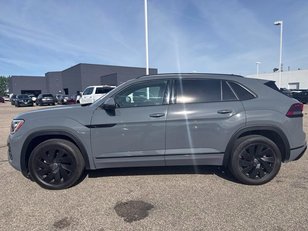 2024 Pure Gray Volkswagen Atlas Cross Sport 2.0T SEL Premium R-Line AWD SUV
