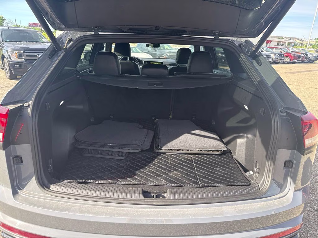 2024 Pure Gray Volkswagen Atlas Cross Sport 2.0T SEL Premium R-Line AWD SUV