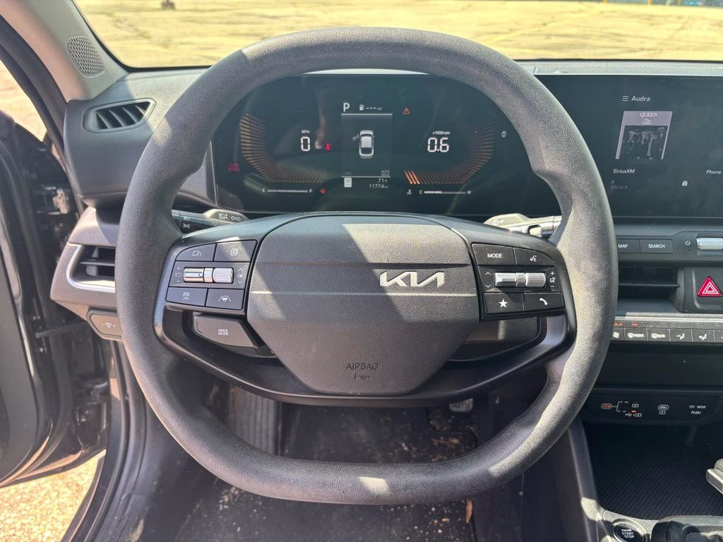 2025 Interstellar Gray Kia K4 LXS FWD Sedan
