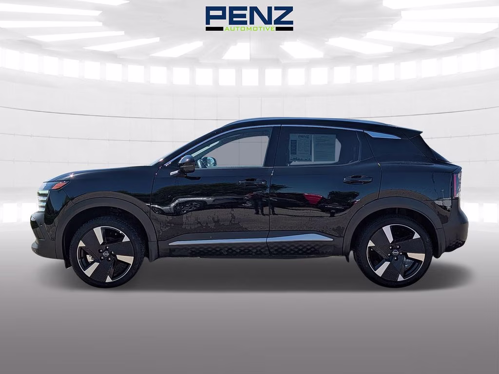 2025 Super Black Nissan Kicks SR AWD SUV