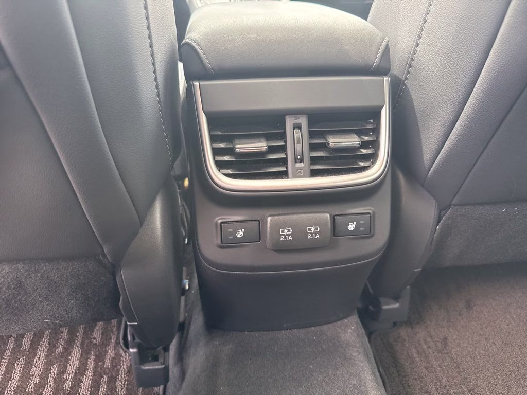 2022 Crystal Black Silica Subaru Outback Limited XT AWD SUV
