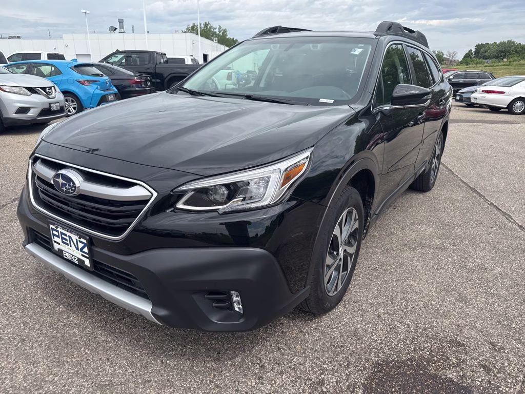 2022 Crystal Black Silica Subaru Outback Limited XT AWD SUV