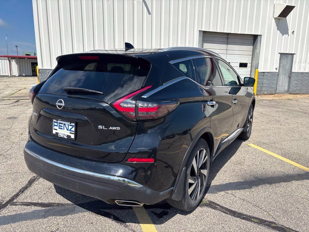2024 Black Nissan Murano SL AWD SUV
