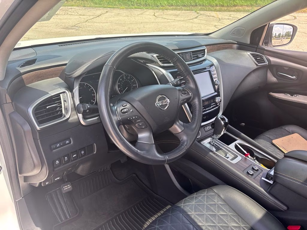 2022 Brilliant Silver Metallic Nissan Murano Platinum AWD SUV