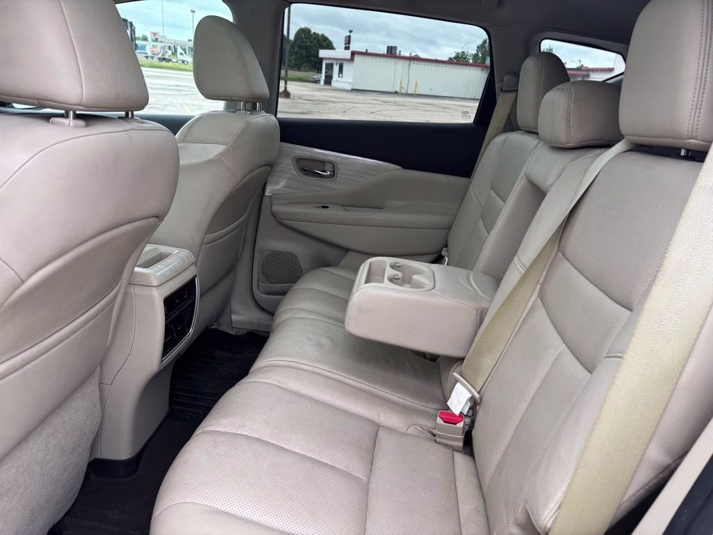 2015 Pearl White Nissan Murano Platinum AWD SUV