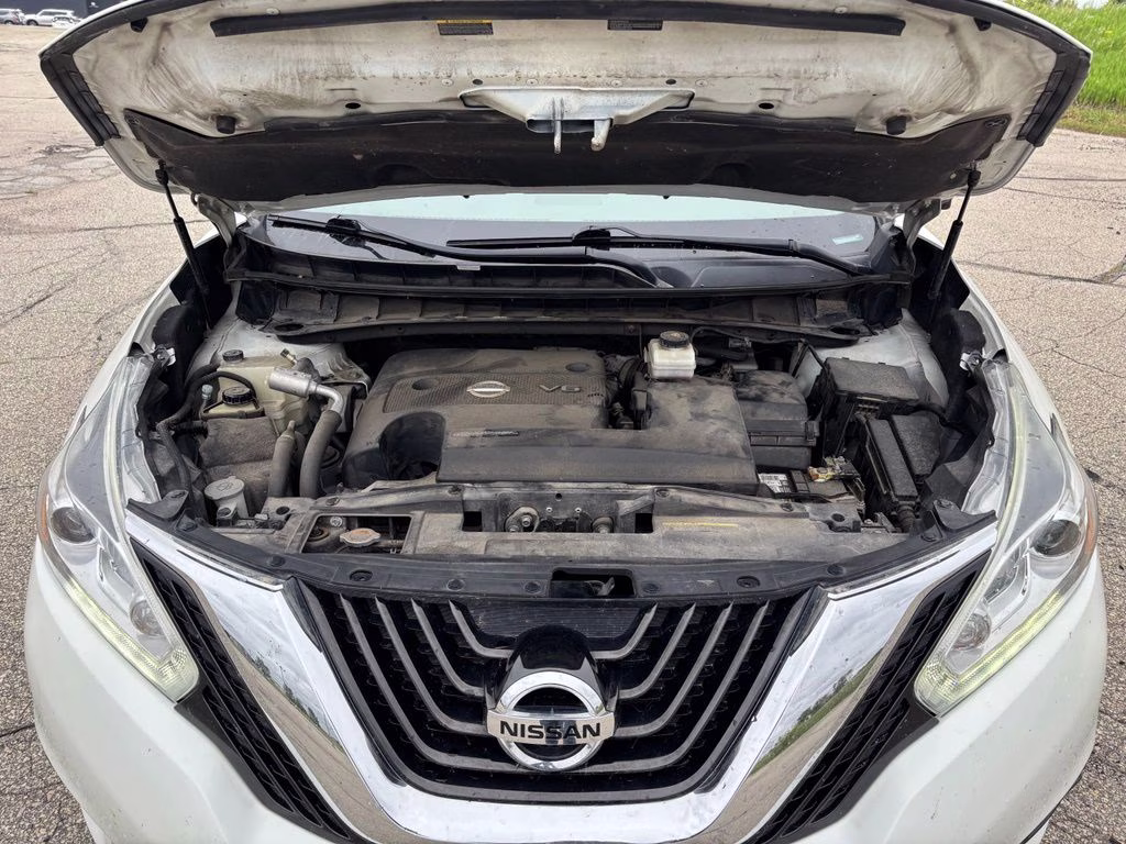 2015 Pearl White Nissan Murano Platinum AWD SUV