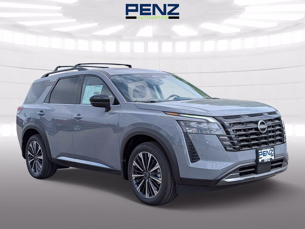 2026 Boulder Gray Pearl Nissan Pathfinder Platinum 4X4 SUV