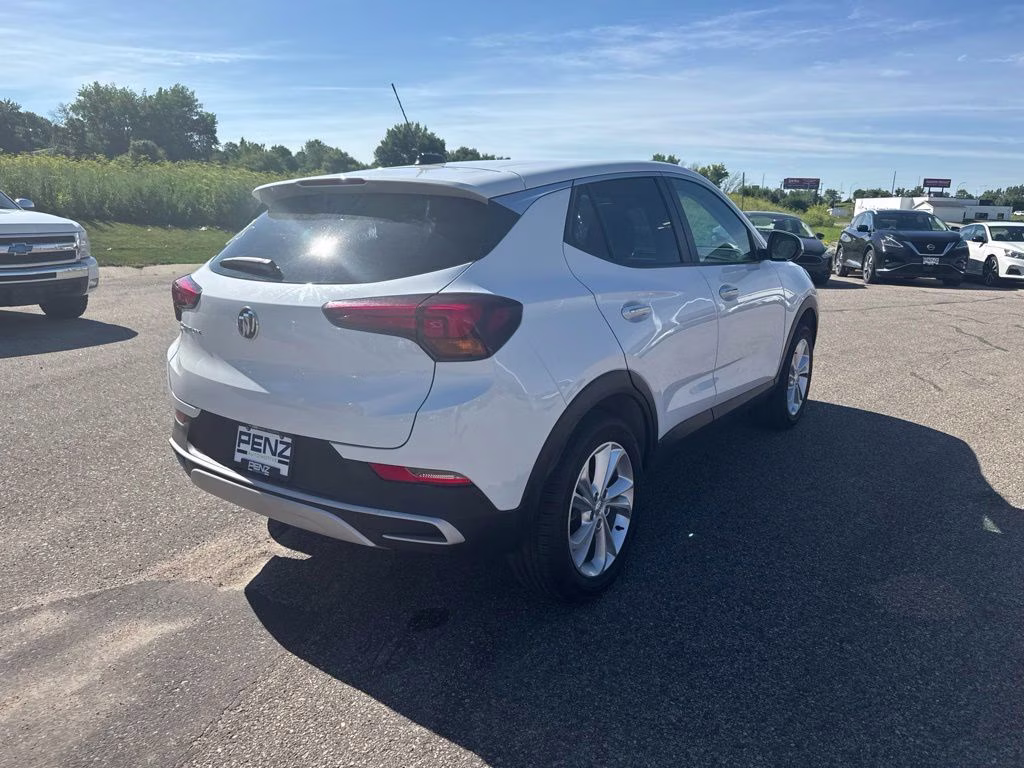 2023 White Frost Tricoat Buick Encore GX Preferred AWD SUV