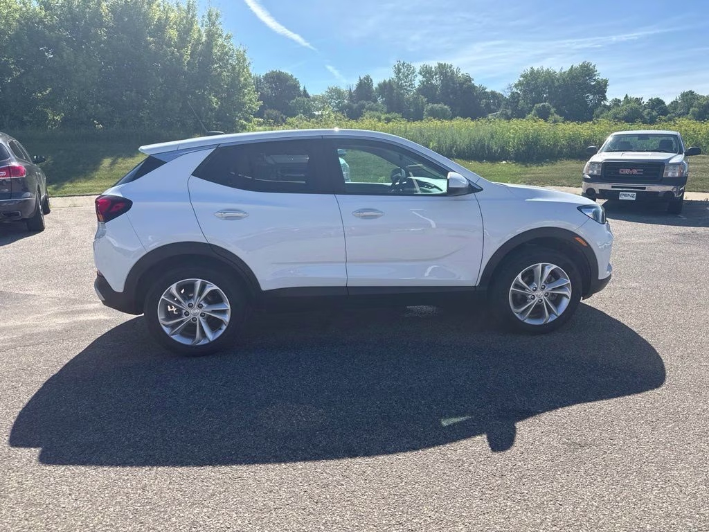 2023 White Frost Tricoat Buick Encore GX Preferred AWD SUV