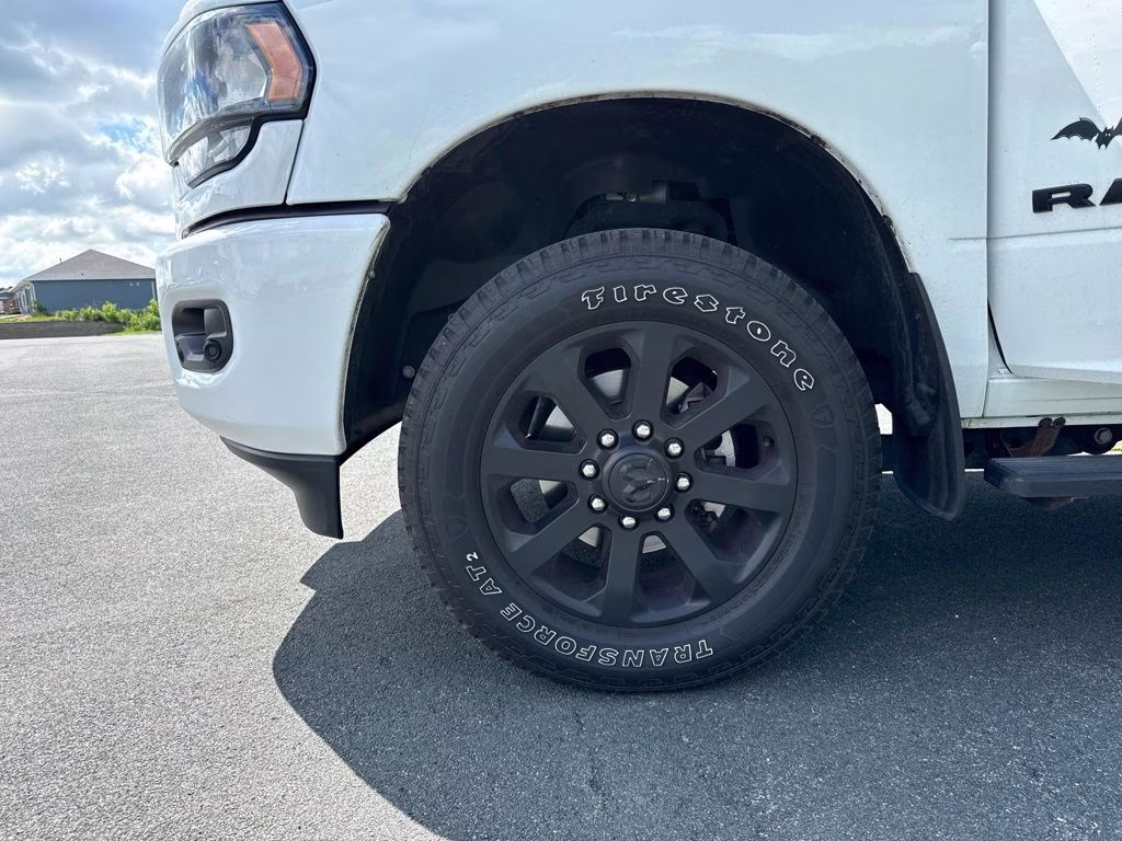 2024 Bright White Clearcoat Ram 3500 Big Horn 4X4 Truck