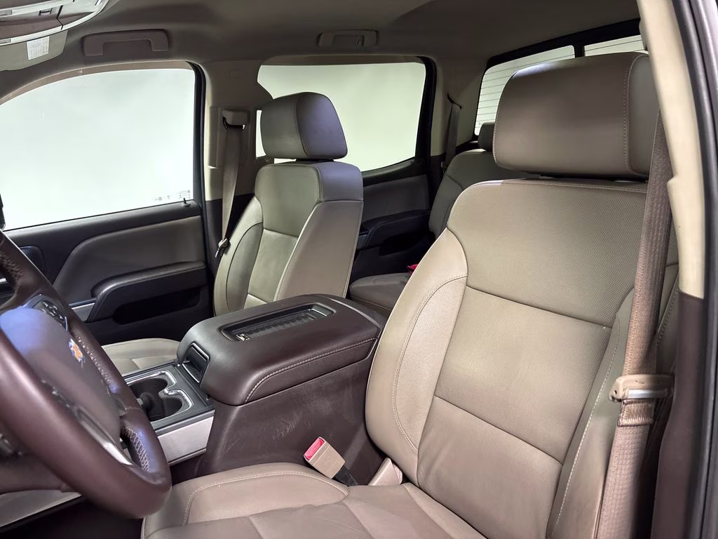 2016 Autumn Bronze Metallic Chevrolet Silverado 2500HD LTZ 4X4 Truck