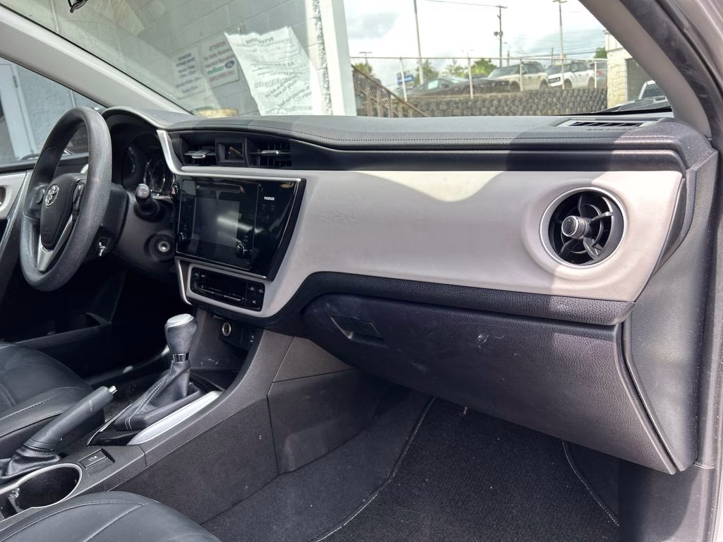 2017 Classic Silver Metallic Toyota Corolla LE FWD Sedan
