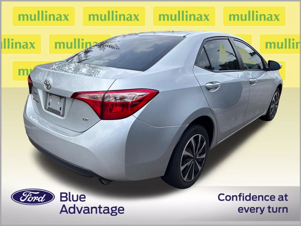 2017 Classic Silver Metallic Toyota Corolla LE FWD Sedan
