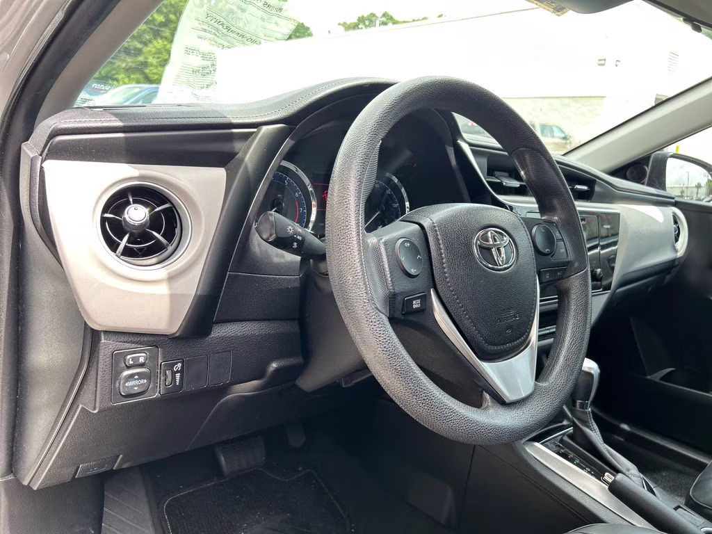 2017 Classic Silver Metallic Toyota Corolla LE FWD Sedan